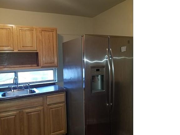 2nd image of 6921 Chelwynde Ave