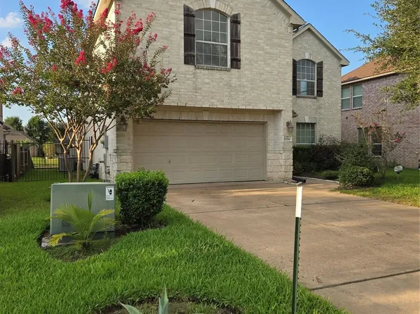17814 Watsons Bay Dr, Cypress, TX 77429