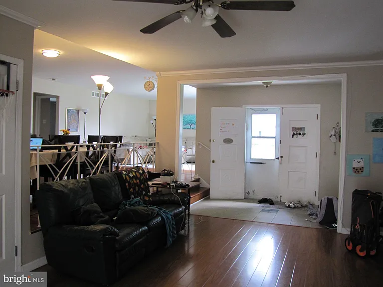 436 S Suffolk Dr — Photo 6