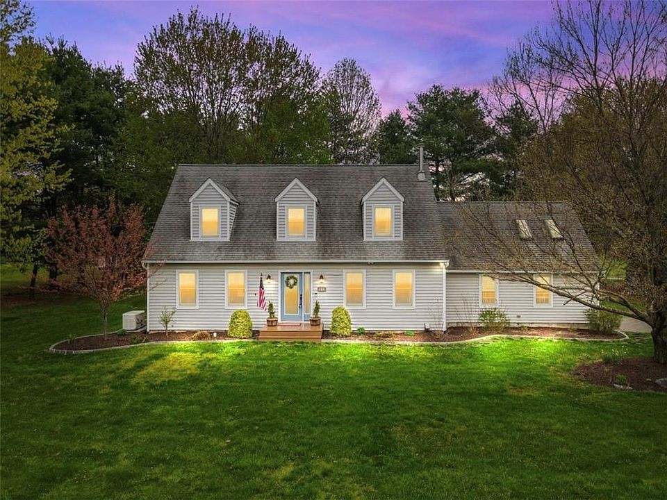 1st image of 430 Jackson Avenue
