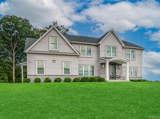 14 Klingher Court, Pomona, NY 10970