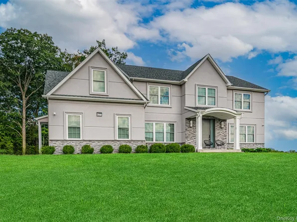 14 Klingher Court, Pomona, NY 10970