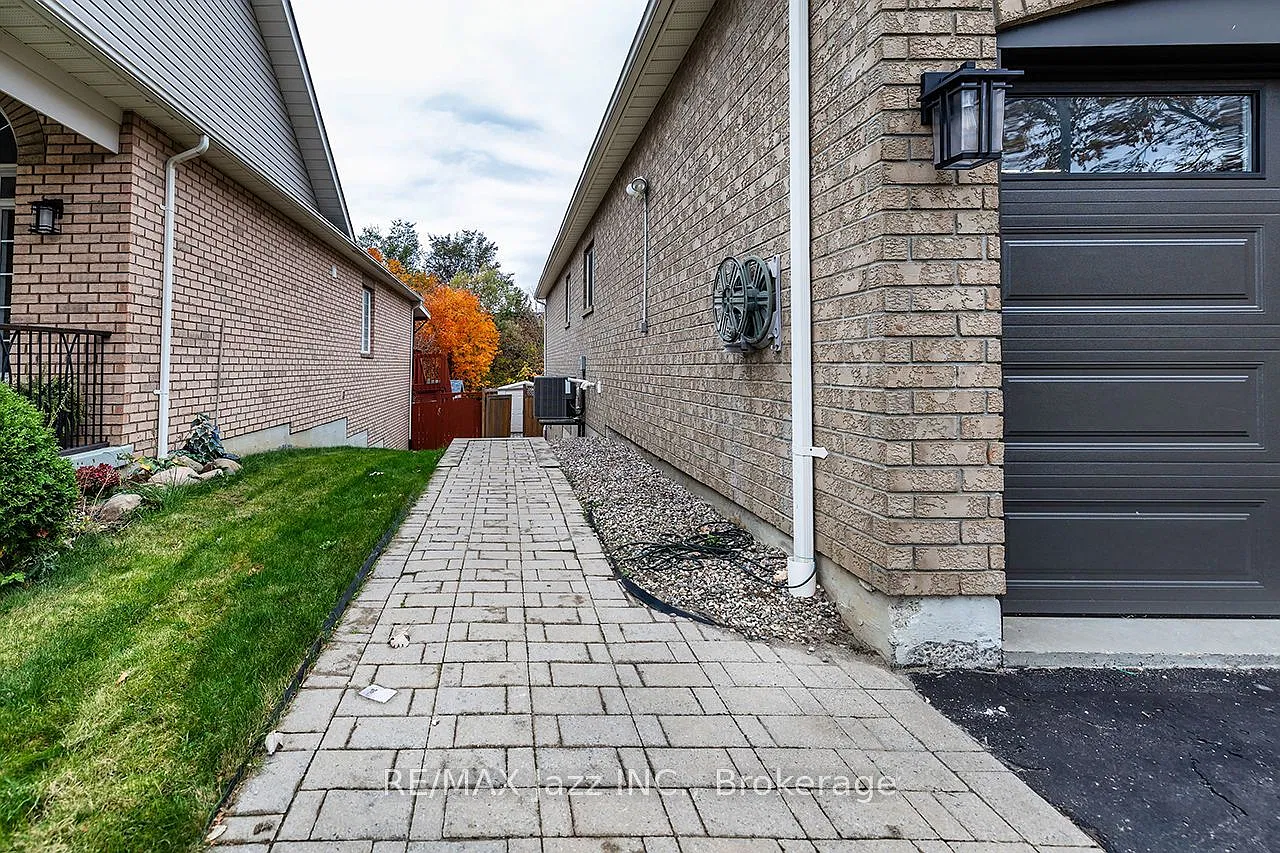 2 bed, $2,150 — Photo 3