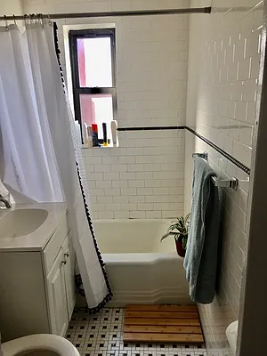 Rented by Carroll Gardens Realty | media 11