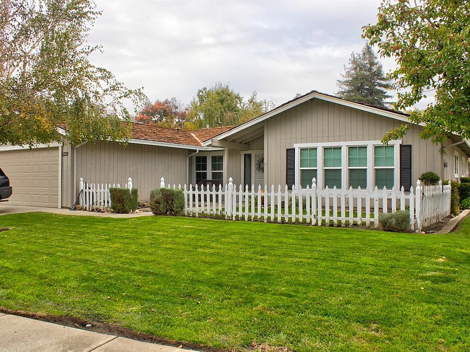 1st image of 1328 Woodcreek Way
