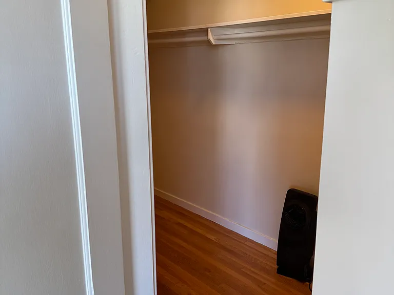 970 Bay St #2 — Photo 5