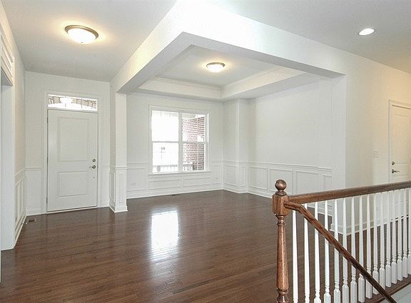 2nd image of 1323 Karen Dr