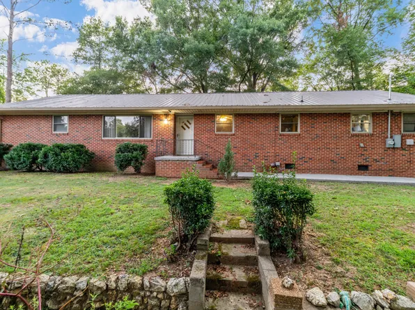 310 Curtis Rd, Dalton, GA 30720