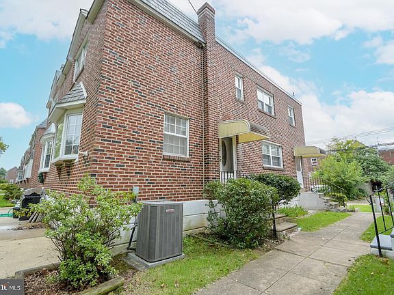 2nd image of 3008 Teesdale St