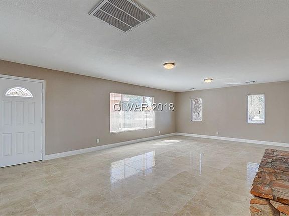 3rd image of 3919 Maryland Ave