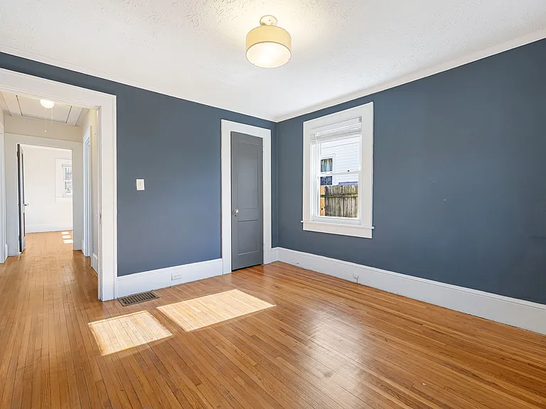 19 Jarrett St — Photo 15