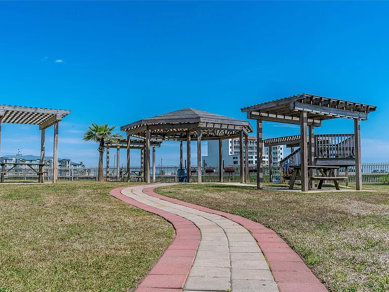 10811 San Luis Pass Rd #2117 — Photo 15