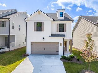 276 Sta Overlook Dr, Auburn, GA 30011