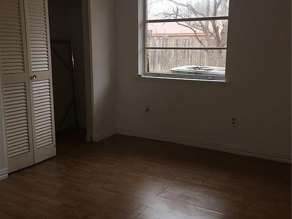 5th image of 1114 Vegas Dr