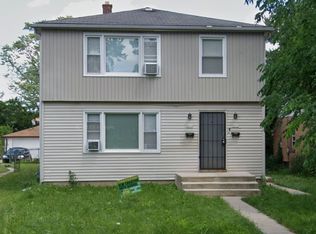 5852 N 69th St, Milwaukee, WI 53218