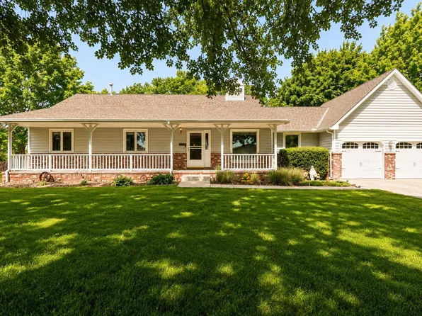 1111 N 199th St W, Goddard, KS 67052