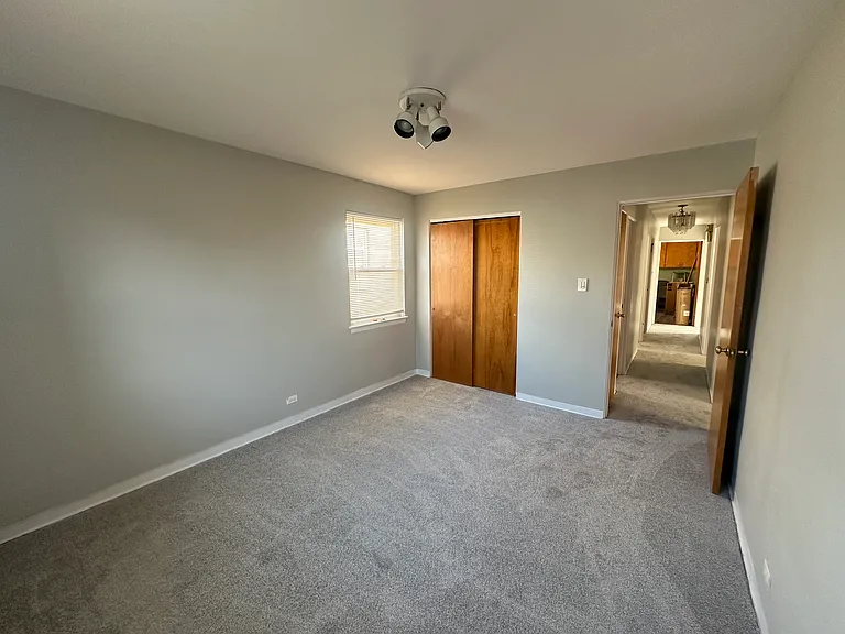 2644 W Balmoral Ave #1 — Photo 11