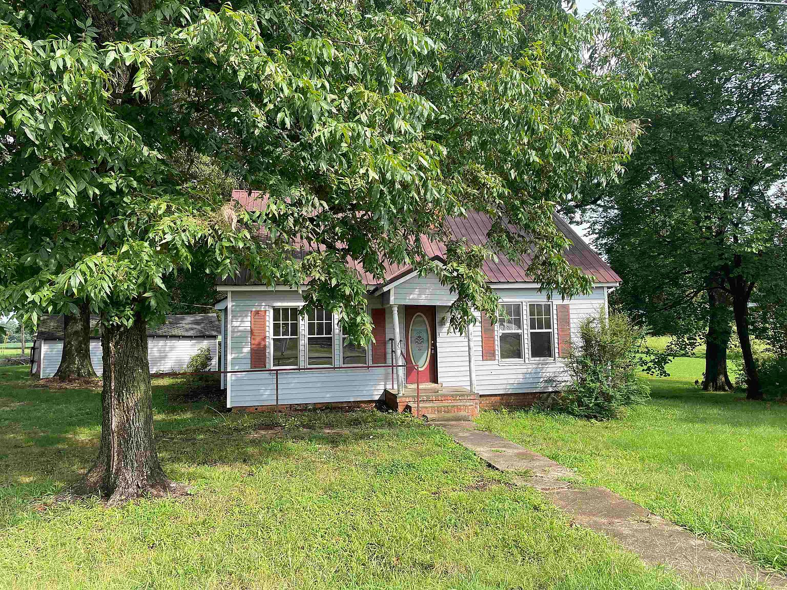 5800 Broad St, Trezevant, TN 38258 MLS 233240 Zillow