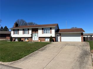 79 Haswell Cir, Strasburg, OH