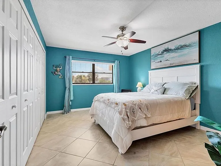 8776 Midnight Pass Rd #C307 — Photo 17
