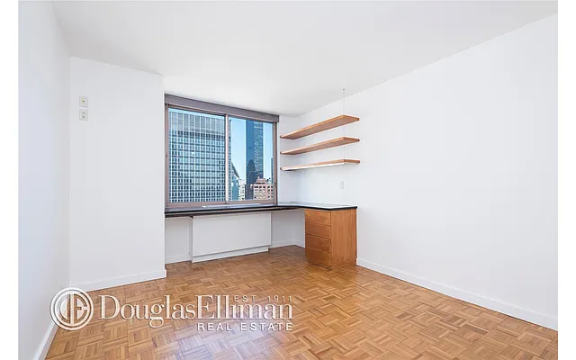 Rented by Douglas Elliman | media 78