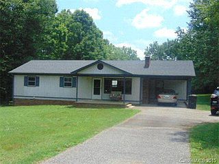 1st image of 320 Whitworth Dr