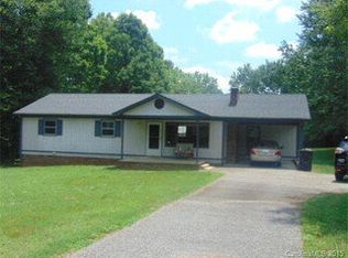 320 Whitworth Dr, Cherryville, NC 28021