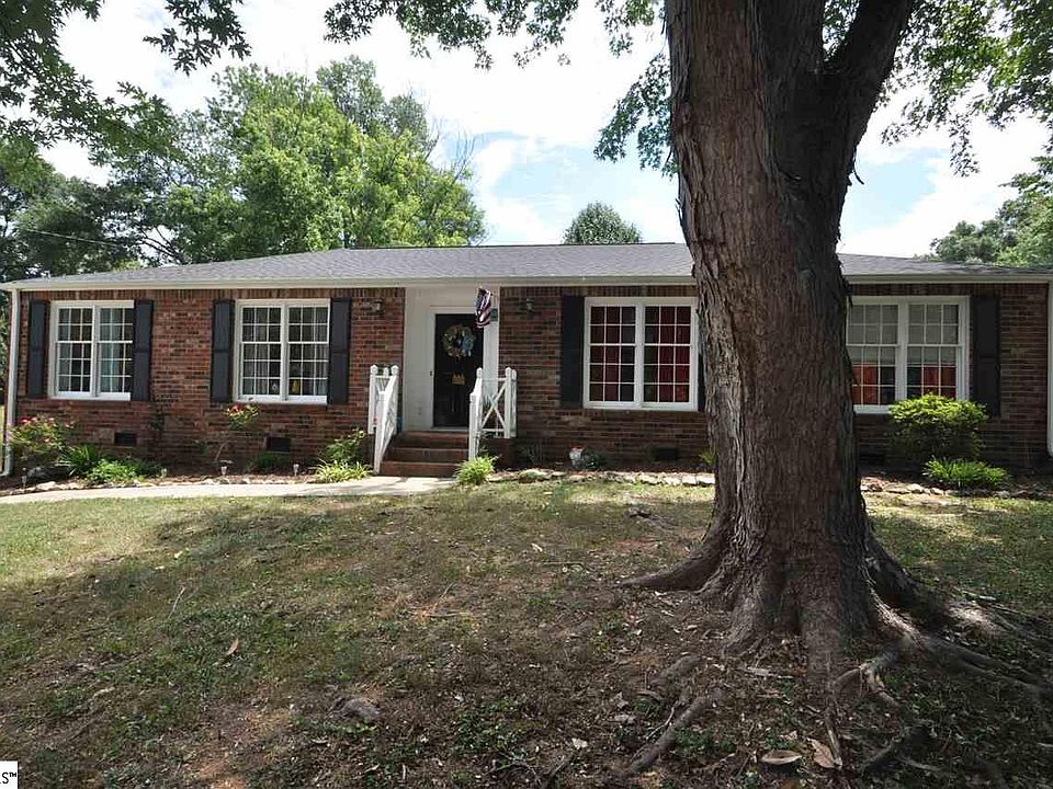1st image of 609 Great Glen Ct