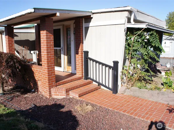 18501 52nd Ave W #60, Lynnwood, WA 98037