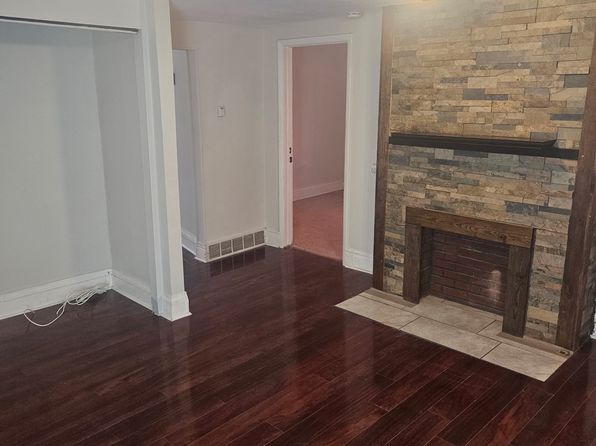 25 Baynes St #2