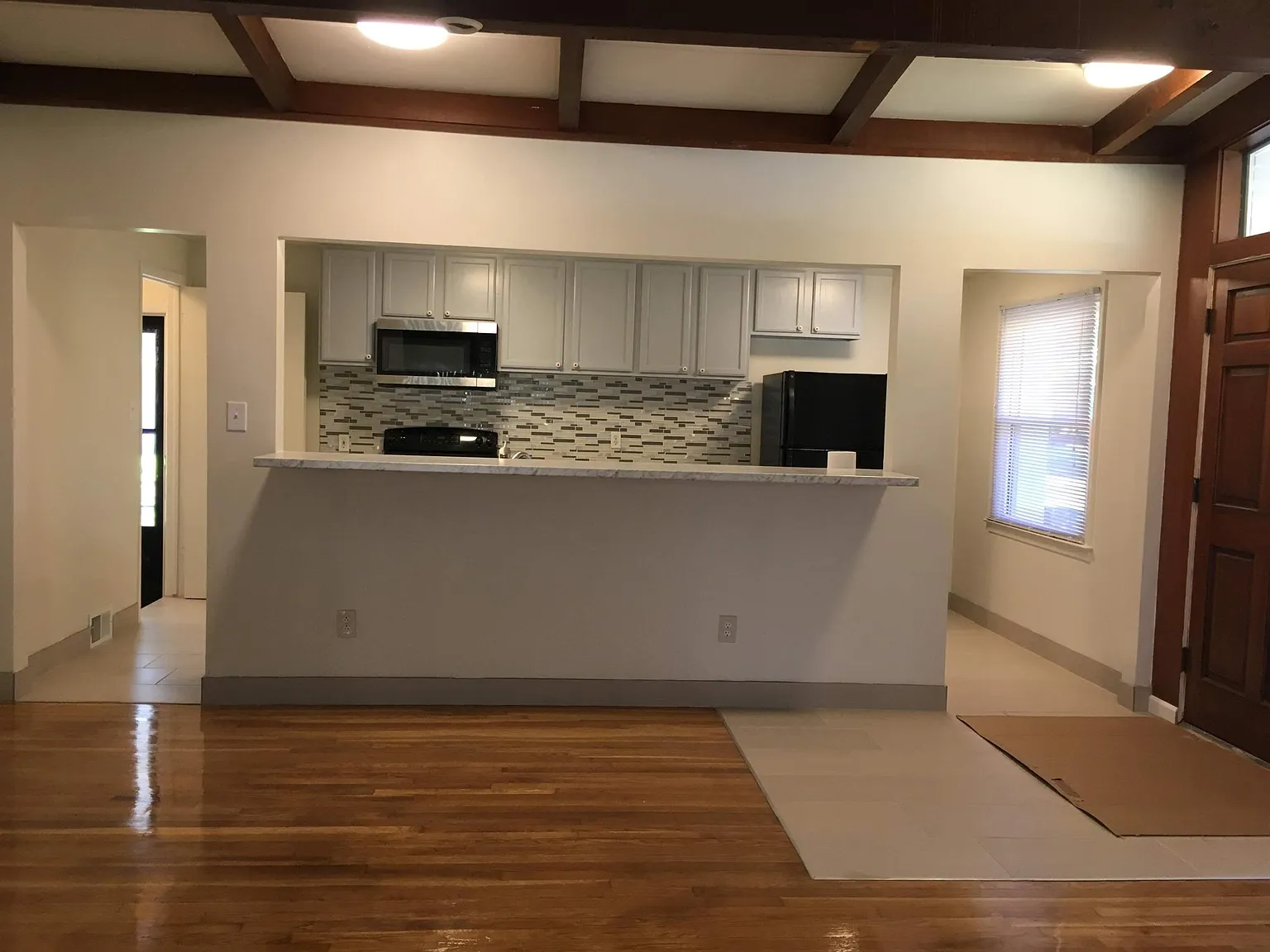 4 bed, 1189 sqft, $2,150 — Photo 4