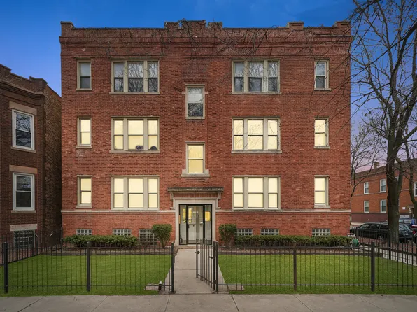 2314 W Byron St #2, Chicago, IL 60618