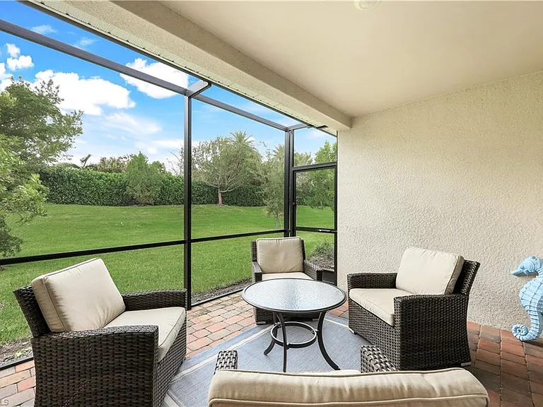 14551 Edgewater Cir — Photo 23