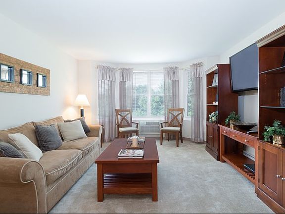 Model Living Room
