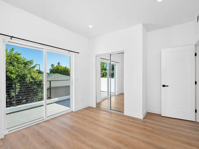5247 Rincon St — Photo 25
