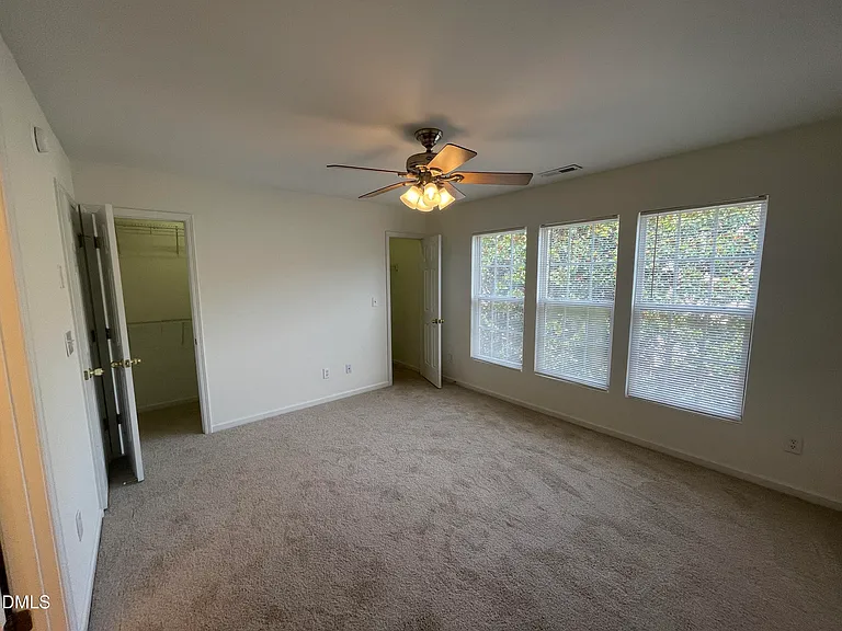 4905 Wyatt Brook Way — Photo 8