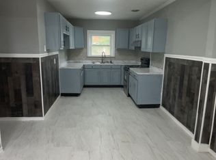 671 Ridge Rd APT 3, Buffalo, NY 14218