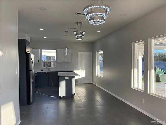 2nd image of 3401 Frio Ave #3