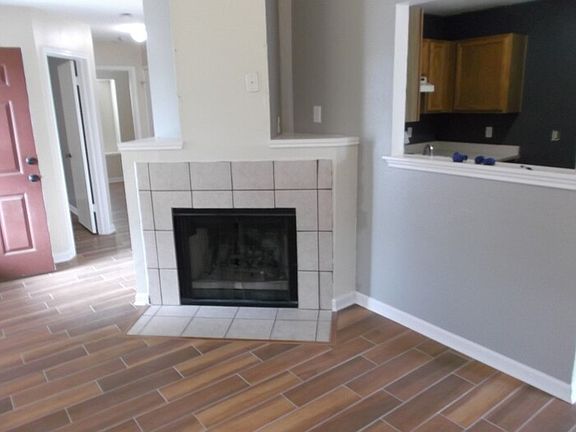 2nd image of 7531 Heathridge