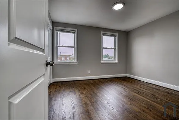 703 Aldworth Rd — Photo 11