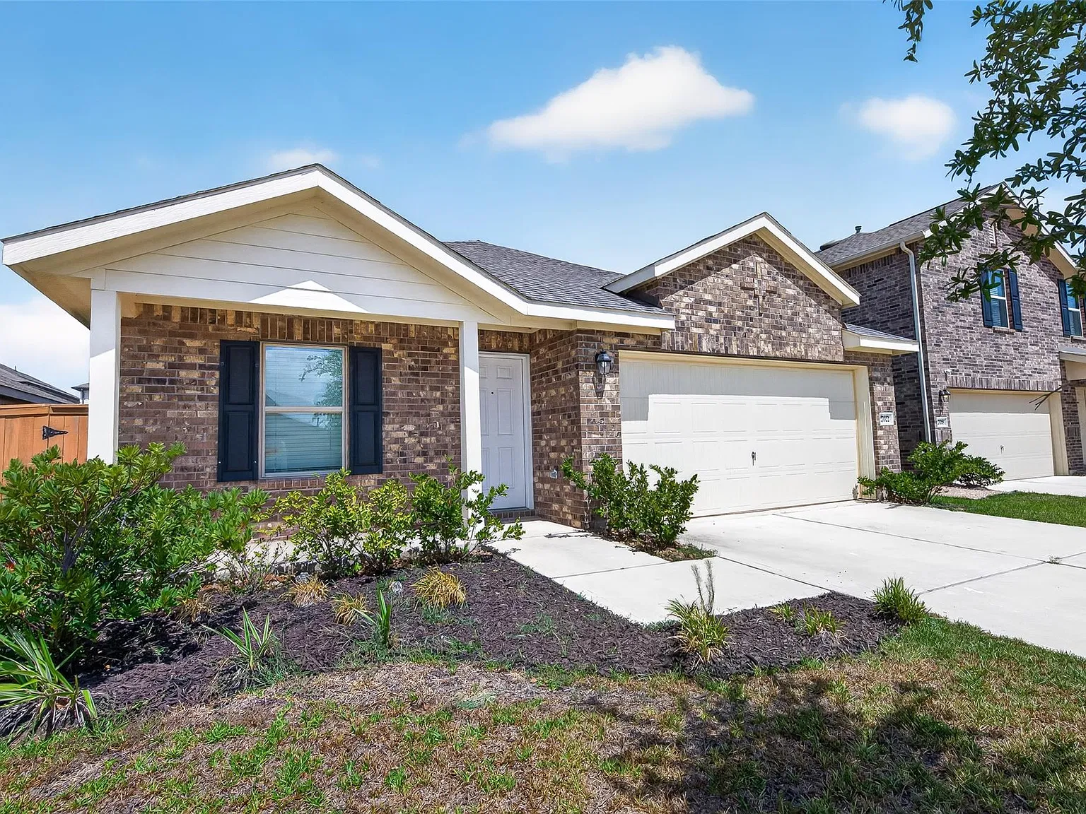 4 bed, 1745 sqft, $2,200 — Photo 4