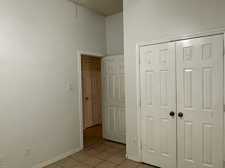 5923 Hatfield Glen Dr — Photo 22