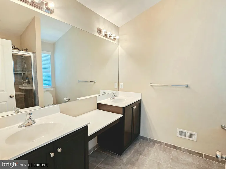 301 W Hamlin Ave — Photo 13
