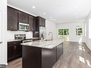 4202 Command Field Ct, Fredericksburg, VA 22408