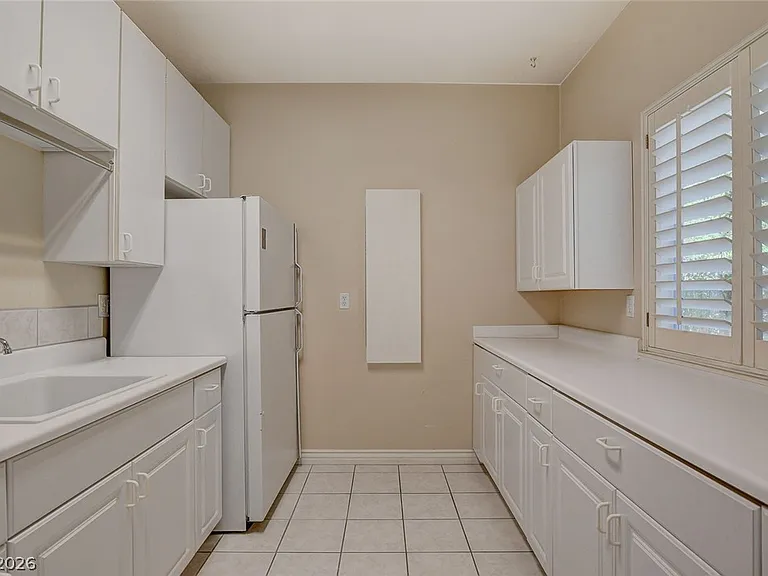 2041 Troon Dr — Photo 62