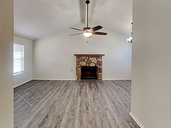 4th image of 2516 Northern Dr
