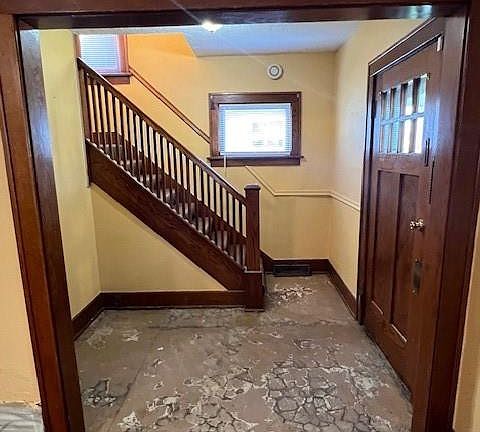 4th image of 1801 Jermain Dr