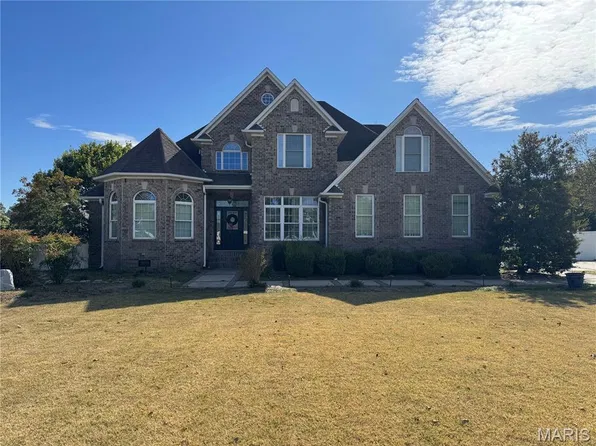 431 Pine St, Caruthersville, MO 63830