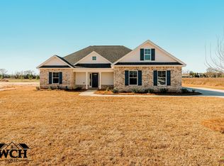 839 John E Sullivan Rd, Byron, GA 31008