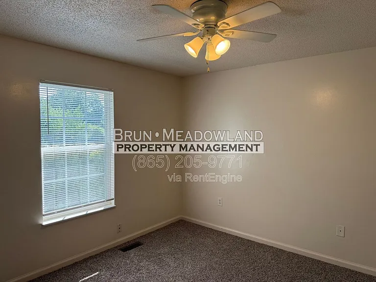 5620 Boxwood Garden Way — Photo 23